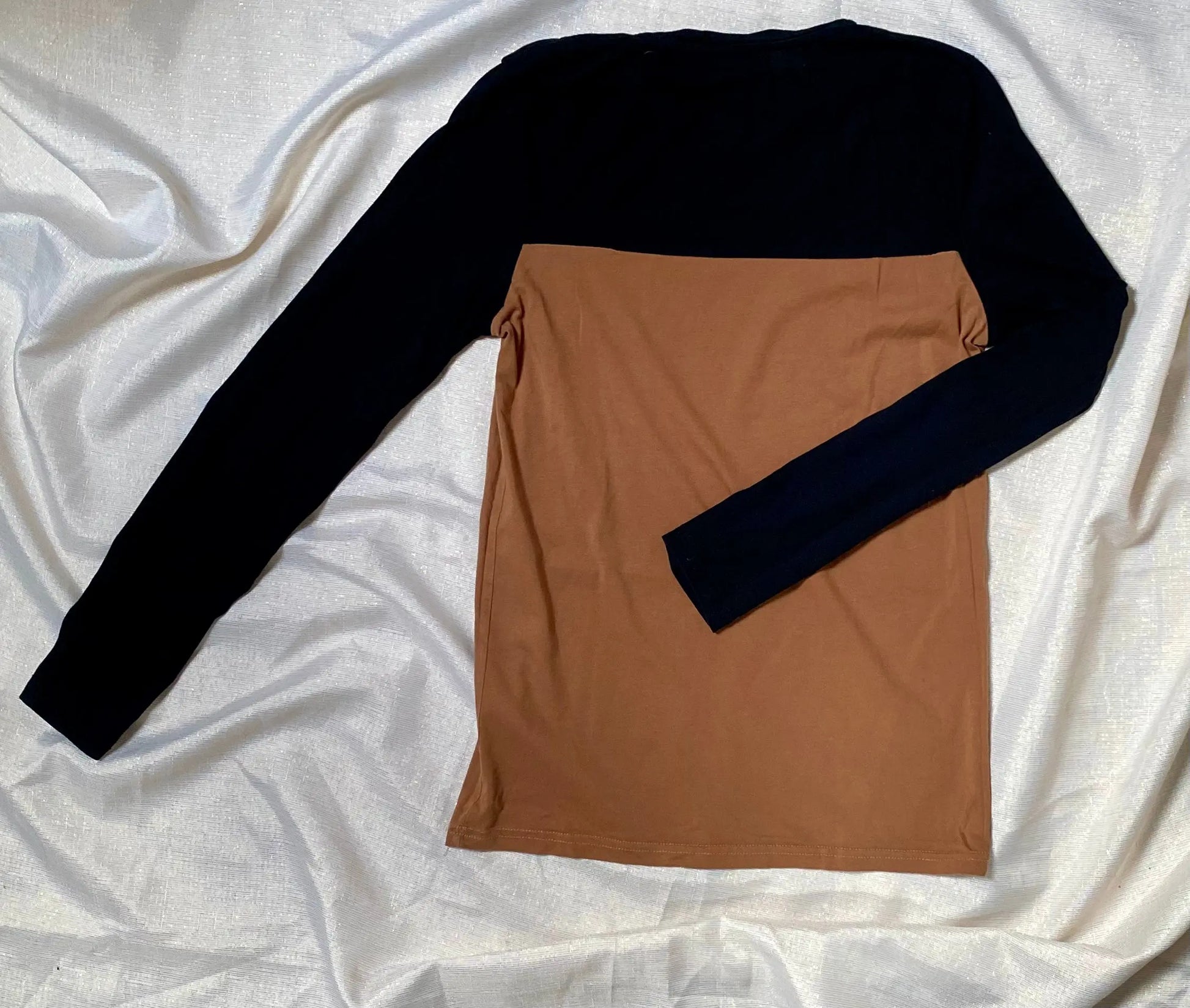 T-shirt Manche Longue Homme La Boutique Officielle - Taille S - Noir et Marron avec Poche la boutique officielle