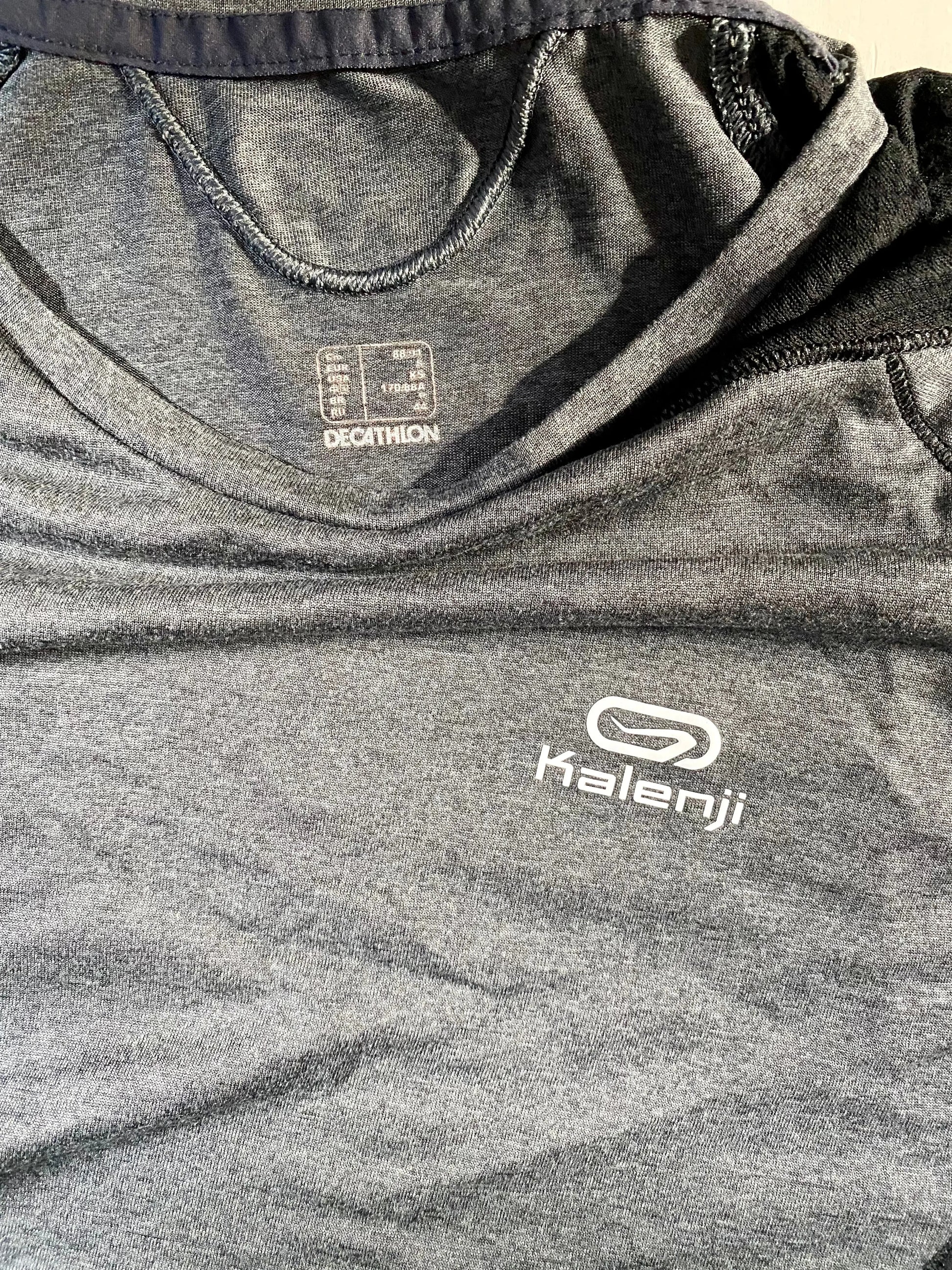 T-shirt de Sport Respirant Gris avec Détails Noirs, Manches Courtes Homme Taille S - Marque KALENJI, Décathlon kalenji