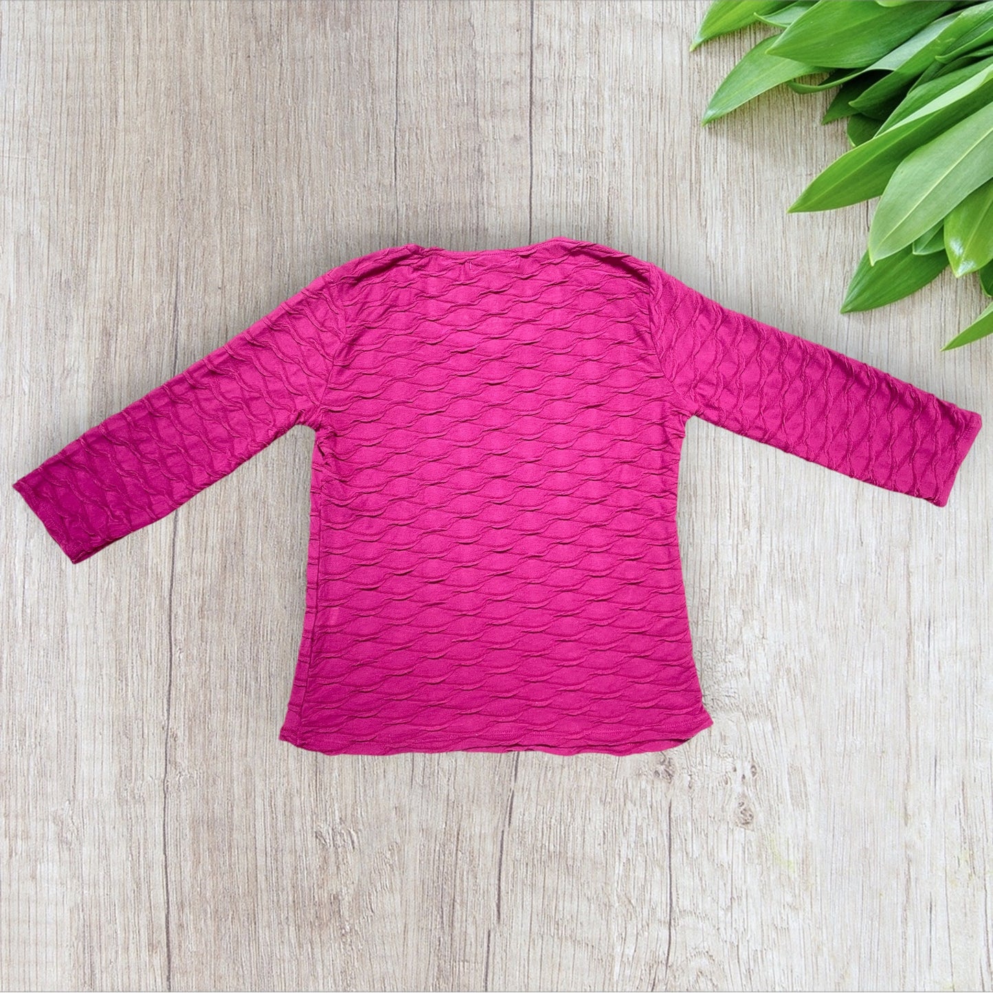 T-shirt femme Armand Thiery M violet à manches 3/4 et tissu texturé vagues