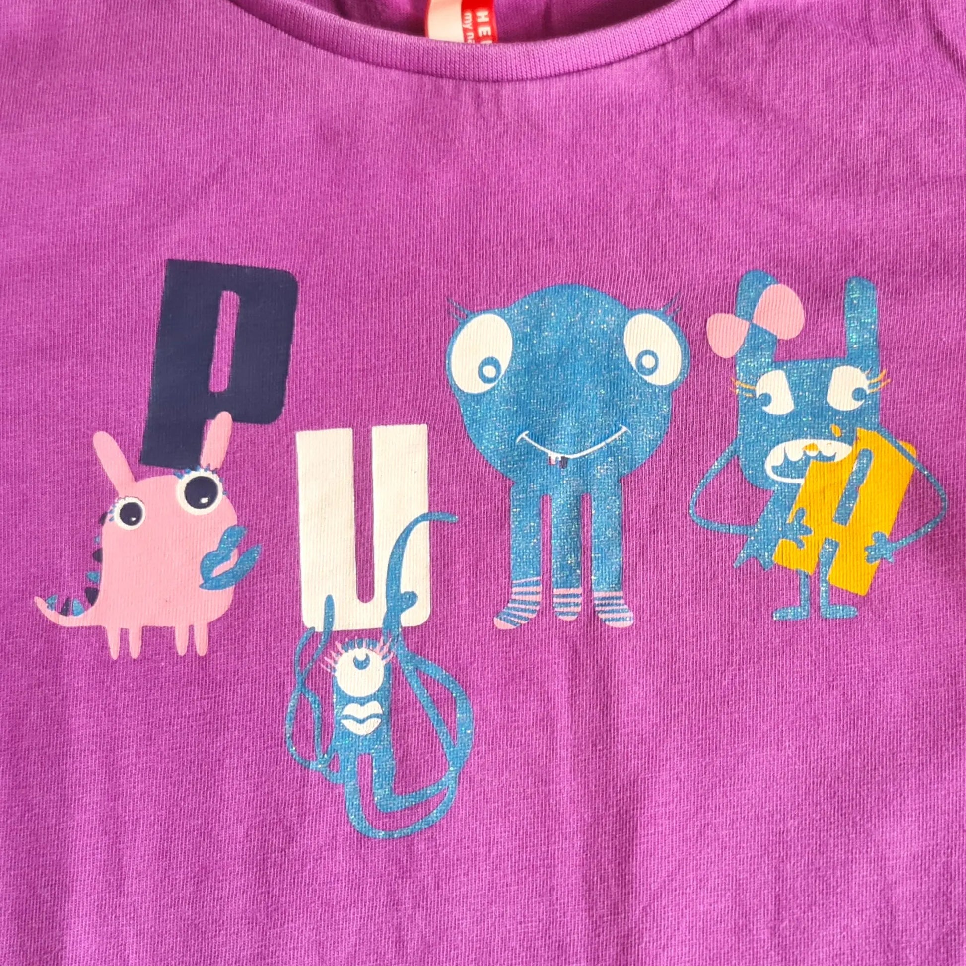 T-shirt fille Puma violet manches longues avec inscription colorée 4 ans