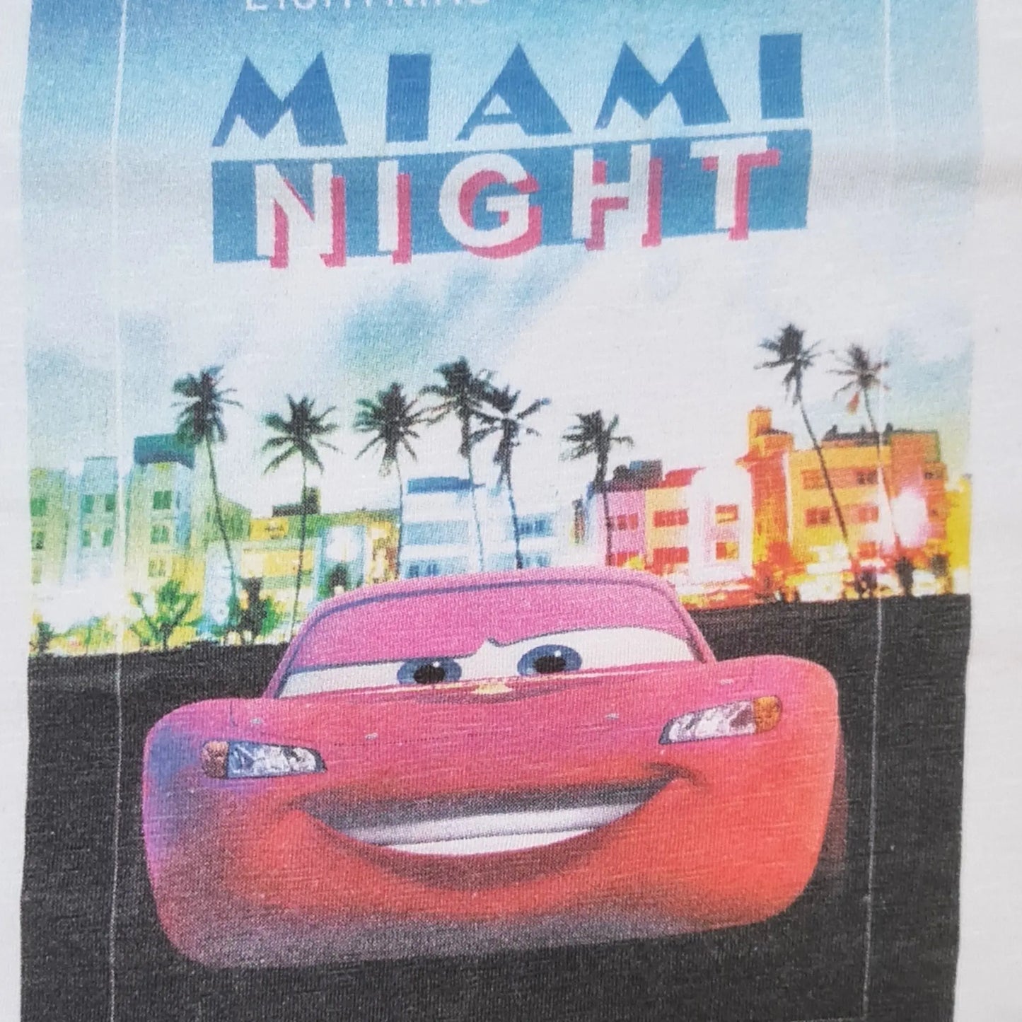 T-shirt garçon 5 ans blanc et bleu imprimé Cars Disney Pixar Orchestra très bon état