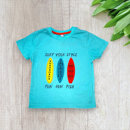 T-shirt garçon 3 ans turquoise avec broderies surfs – très bon état