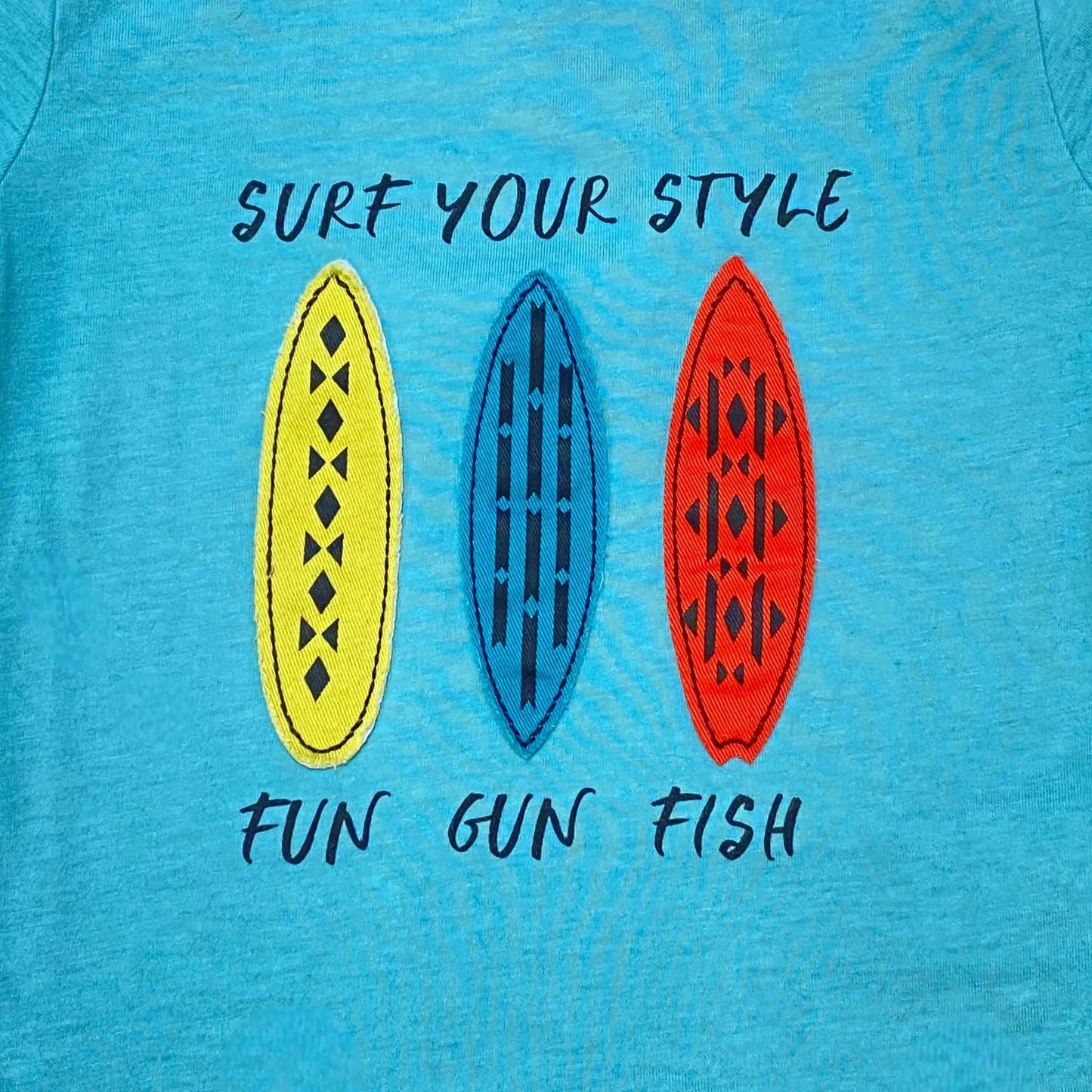 T-shirt garçon 3 ans turquoise avec broderies surfs – très bon état
