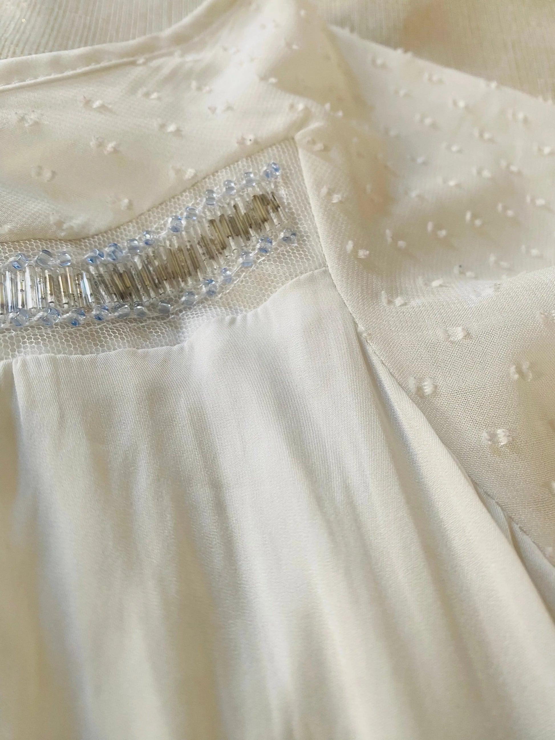 Top Fluide Blanc Femme Taille L Armand Thiery avec Perles Argentées Armand Thiery