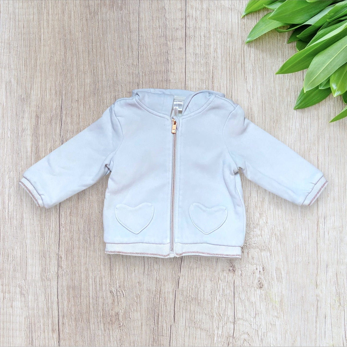 Veste bébé fille Orchestra 9 mois blanche et dorée avec capuche et poches cœur