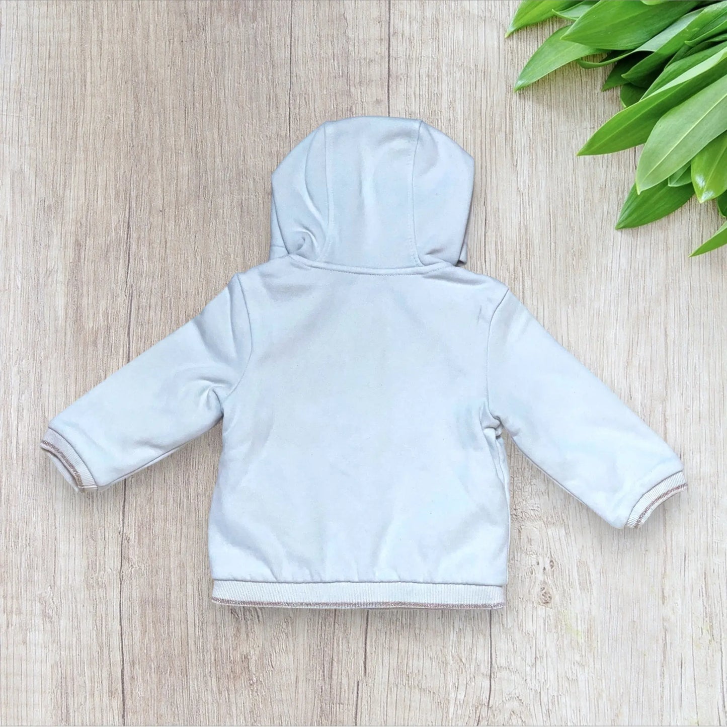 Veste bébé fille Orchestra 9 mois blanche et dorée avec capuche et poches cœur