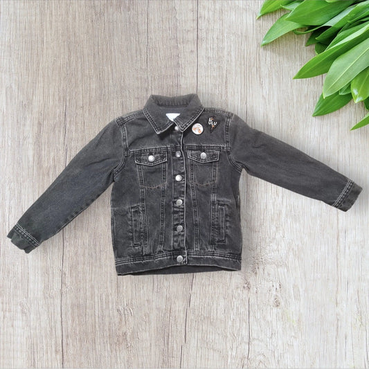 Veste en jean LuluCastagnette garçon 8 ans noire brodée rock’n’roll – très bon état