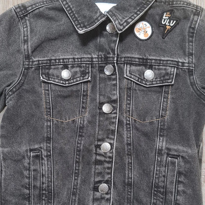 Veste en jean LuluCastagnette garçon 8 ans noire brodée rock’n’roll – très bon état