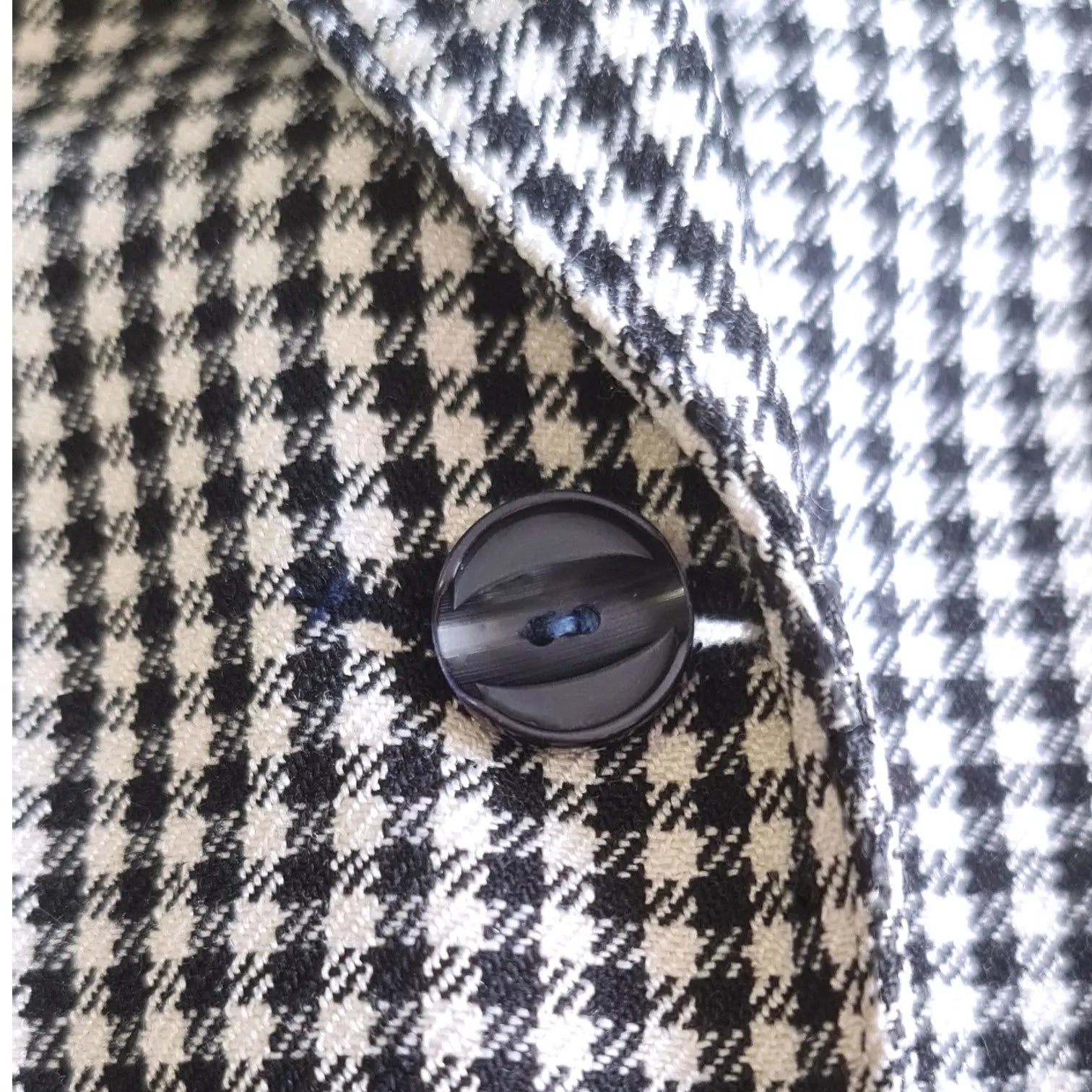 Veste femme à carreaux noir et blanc, taille S, très bon état