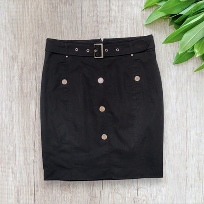 Jupe femme Morgan noire taille 38 avec ceinture métallique et boutons décoratifs.