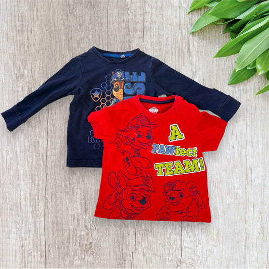 Lot de 2 pyjamas garçon C&A taille 2 ans Pat' Patrouille, avec un ensemble rouge et bleu marine et un ensemble bleu marine imprimé.